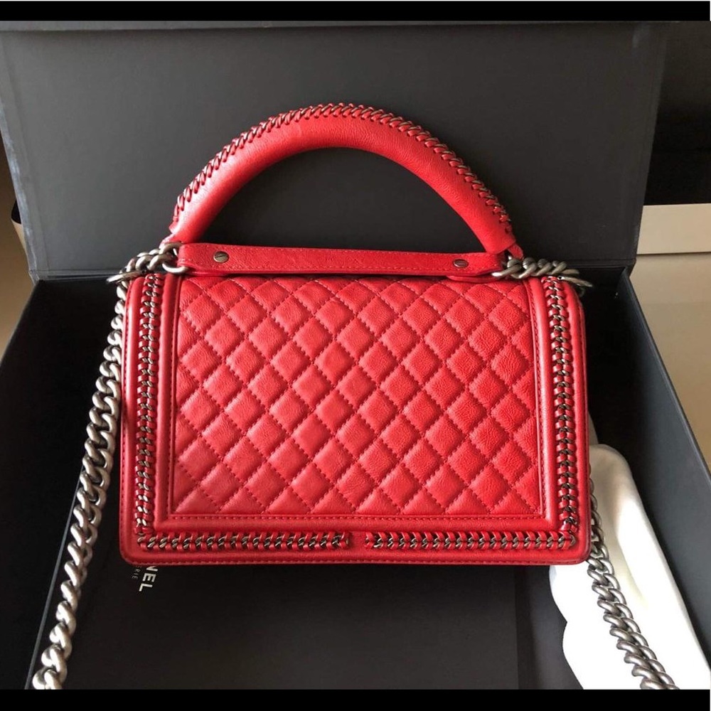 Chanel New Medium with top handle Le boy Bag - Picture 2 of 8